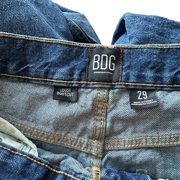 BDG Loose Bootcut Jeans EUC Frayed Hem Size 29 - Picture 7 of 9